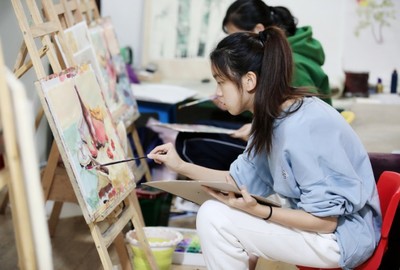青岛高中生零基础学美术考大学崂山区美术培训